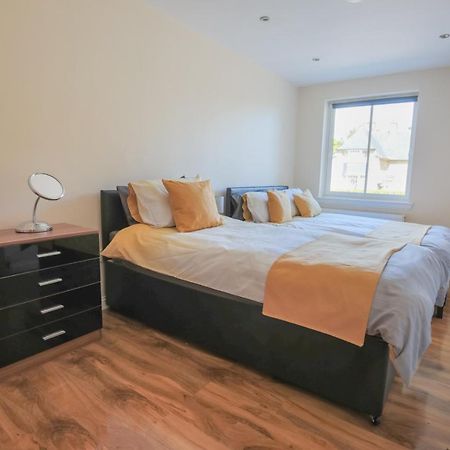 Stylish Modern Newly Built Apartment 15 Min From City Centre EDI Exteriér fotografie